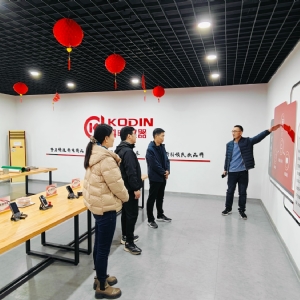 邢臺特檢院領導一行蒞臨科電公司，共商數(shù)字化檢測新方向